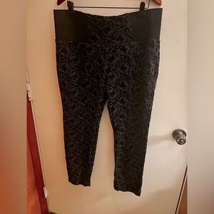 One 5 one Elegant Black Patterned Pants